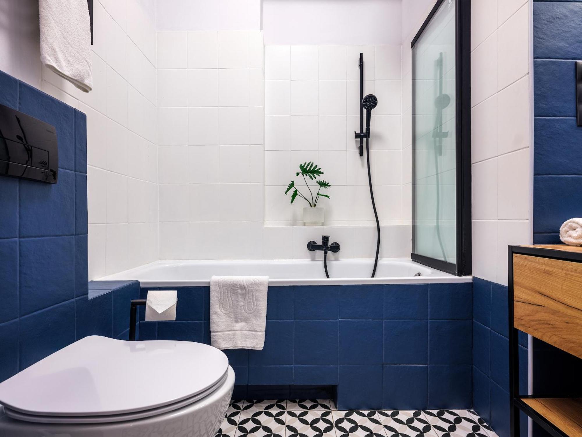Apartment Bluebird Old Town & Wawel Hill By Vistula River - By Homelike Krakow